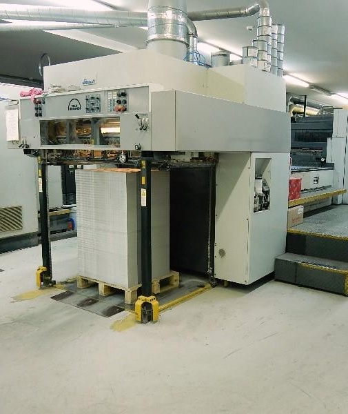 Hero image placeholder — replace with a factory floor or B1 press photo